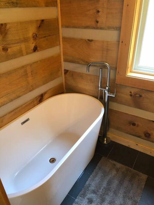 Cozy Near Grayson Highlands State Park Hébergement de vacances *