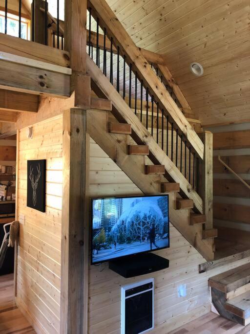 Cozy Near Grayson Highlands State Park *